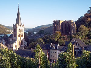 Bacharach, Pfarrkirche und Wernerkapelle.jpg