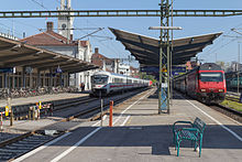 Konstanz Railway Station with DB- and SBB trains Bahnhof Konstanz 2011.jpg