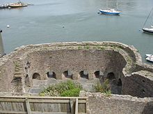 Interior of the blockhouse, showing the wall-walk and gun-ports Bayards Cove Fort04.JPG