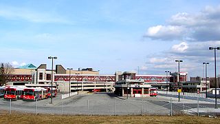 <span class="mw-page-title-main">Bayshore station (Ottawa)</span>