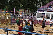 Deutsch: Beachhandball bei den Olympischen Jugendspielen 2018; Tag 3, 9. Oktober 2018; Jungs, Vorrunde, Gruppe A - Ungarn-Thailand 2:1 English: Beach handball at the 2018 Summer Youth Olympics at 9 October 2018 – Girls Preliminary Round Group A‎ – Hungary-Thailand 2:1