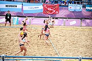 Deutsch: Beachhandball bei den Olympischen Jugendspielen 2018; Tag 6, 12. Oktober 2018; Mädchen, Hauptrundenspiel – Chinese Taipei (Taiwan)-Argentinien 1:2 English: Beach handball at the 2018 Summer Youth Olympics at 12 October 2018 – Girls Main Round – Chinese Taipei (Taiwan)-Argentina 1:2