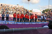 Deutsch: Beachhandball bei den Olympischen Jugendspielen 2018 in Buenos Aires; Tag 7, 13. Oktober 2018; Medaillenzeremonie Mädchen - Gold: Argentinien, Silber: Kroatien, Bronze: Ungarn English: Beach handball at the 2018 Summer Youth Olympics in Buenos Aires at 13 October 2018 – Medal Ceremony Girls - Gold: Argentina, Silver: Croatia, Bronze: Hungary Español: Handball de playa en los Juegos Olimpicos de la Juventud Buenos Aires 2018 en 13 de octubre de 2018 – Medalla Ceremonia para niñas - Oro: Argentina, Plata: Croacia, Bronce: Hungría