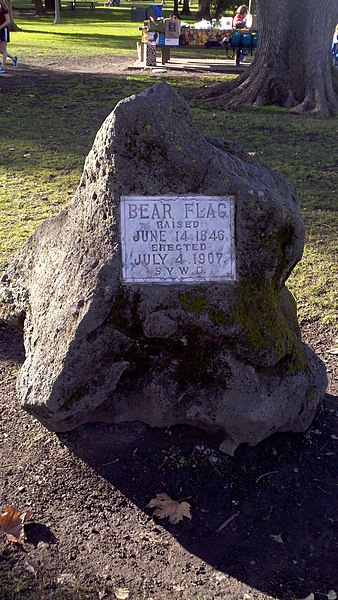 File:Bear Flag monument.jpg