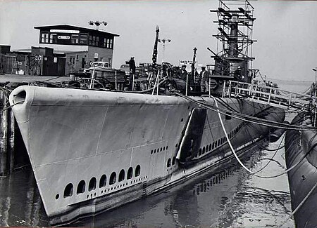 USS_Brill_(SS-330)