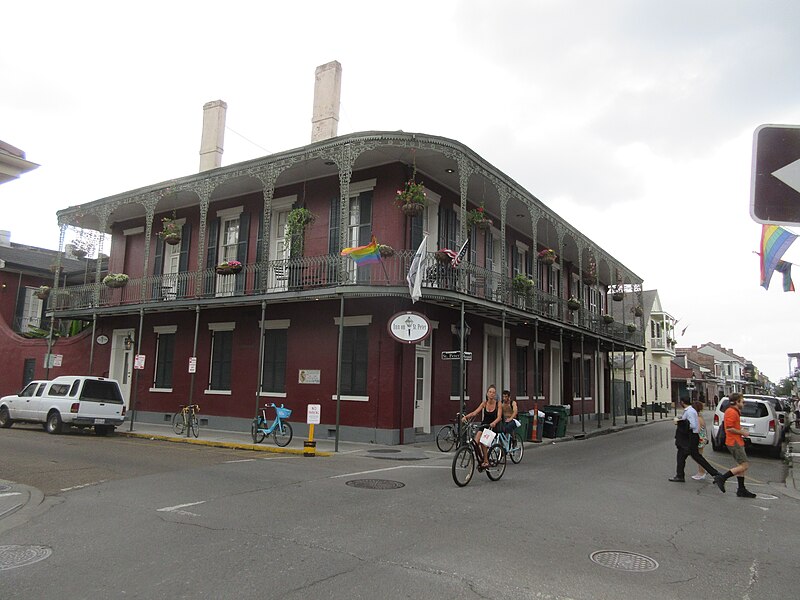 File:Burgundy Street French Quarter New Orleans 18th May 2019 56.jpg