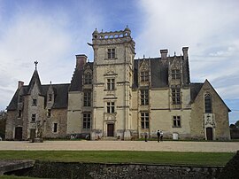 Château de Saint-Ouen, u Chamazéu