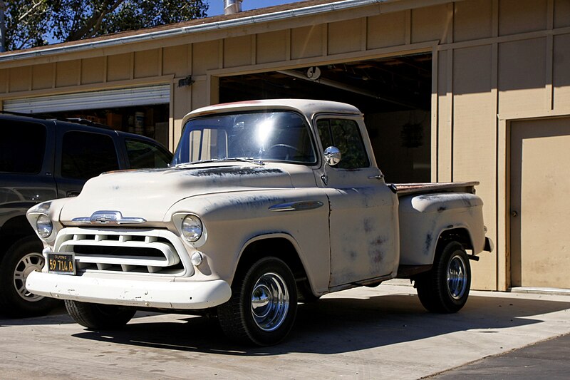 File:Chevrolet 1957 3100 Series Pickup Truck.jpg