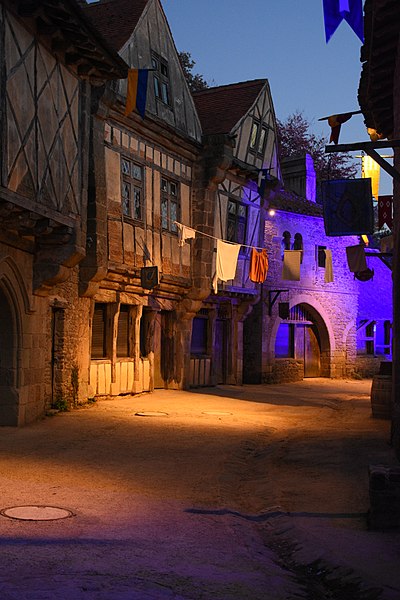 File:Cite Medievale - Medieval City 12 - Dusk 3.jpg