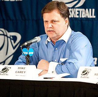 <span class="mw-page-title-main">Mike Carey (basketball)</span> American college basketball coach