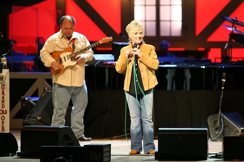 File:Connie Smith-Opry 5.jpg