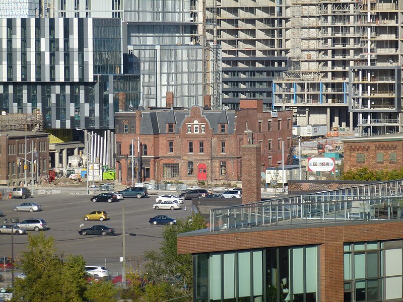 File:Construction in the WestDon Lands, 2013 10 23 (3).JPG - panoramio.jpg