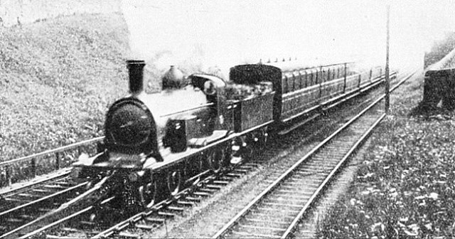 A train being hauled up Cowlairs Incline
