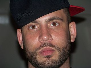 Fortune Salaire Mensuel de Dj Drama Combien gagne t il d argent ? 12 000 000,00 euros mensuels