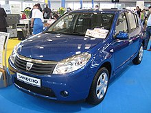 Dacia Sandero front - PSM 2009.jpg