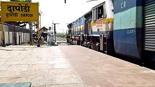 <span class="mw-page-title-main">Dapodi railway station</span> Railway station in Pune district, India