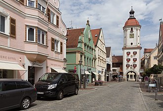 Königstraße mit Mitteltorturm