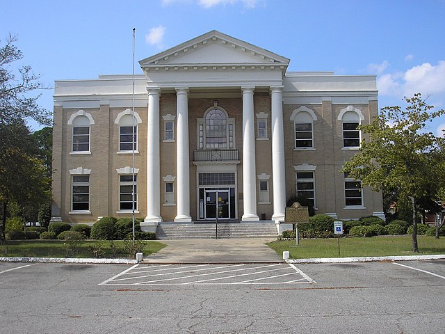 Dodge County Courthouse in Eastman