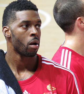 <span class="mw-page-title-main">Donta Smith</span> American basketball player