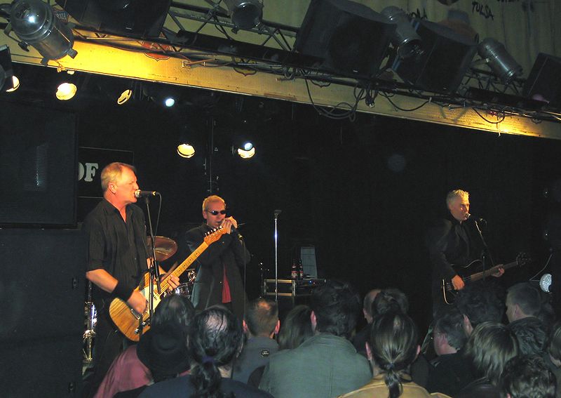 File:Dr feelgood verviers belgium 2009 03 26.jpg