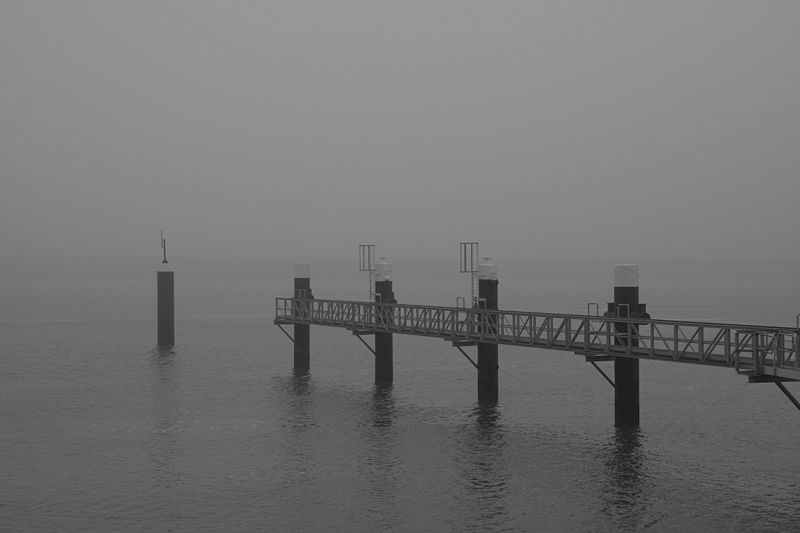 File:EEmshaven, Anleger Borkumfähre - panoramio.jpg