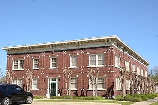 <span class="mw-page-title-main">El Dorado Apartments (El Dorado, Arkansas)</span> United States historic place