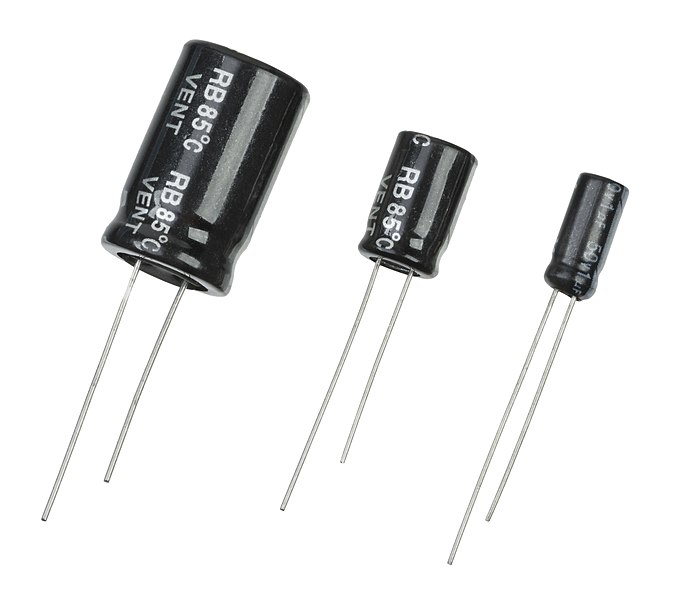 File:Electronic-Component-Elec-Capacitors.jpg