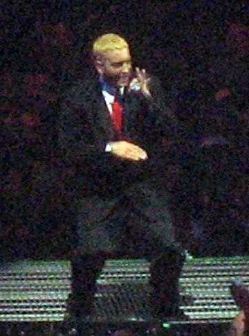 File:Eminem Live.jpg