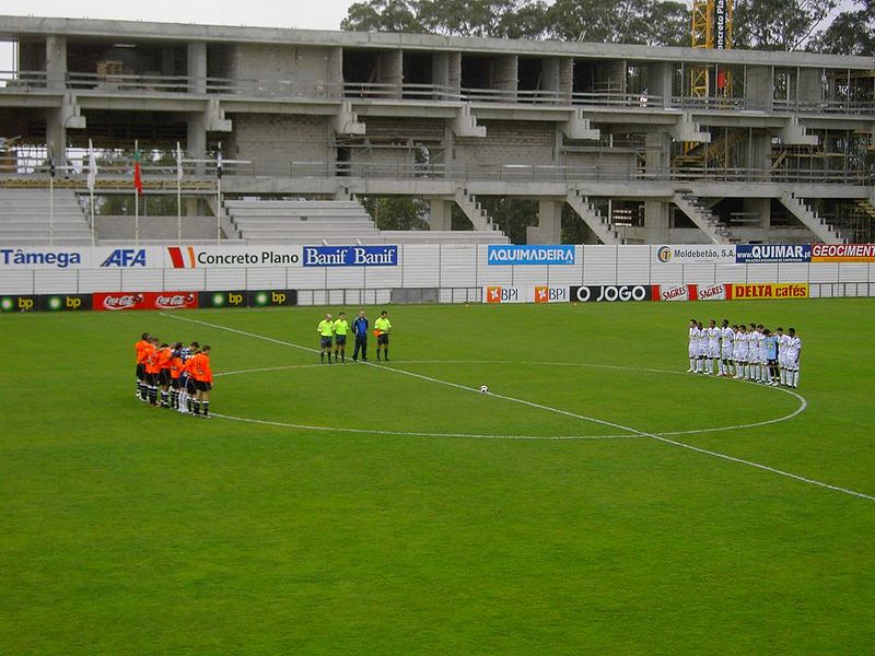 File:Estádio Eng. Rui Alves 1.jpg