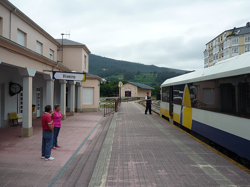 File:Estación Viveiro Feve 2010.jpg