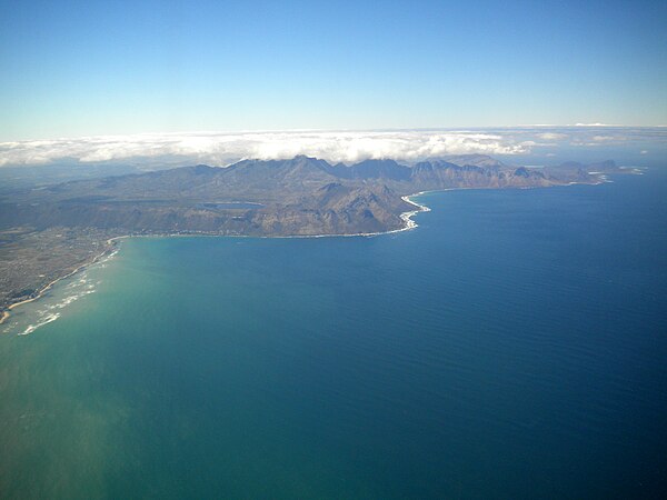 Aerial view of the eastern False Bay coast, looking somewhat south of east: Gordon's Bay (left) to Cape Hangklip (right)