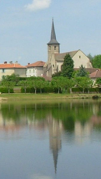 File:Flavignac Lac Saint-Fortunat 1.JPG