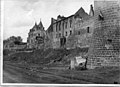 Fortification - Aspect des murs d'enceinte - Coucy-le-Château - Médiathèque de l'architecture et du patrimoine - APD0003841.jpg