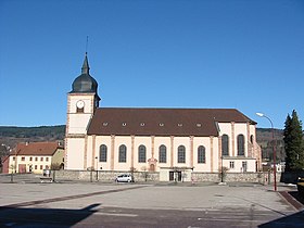 Blick auf die Kirche.