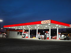 A Giant gas station in Trexlertown, Pennsylvania Giant gas Trexlertown.JPG