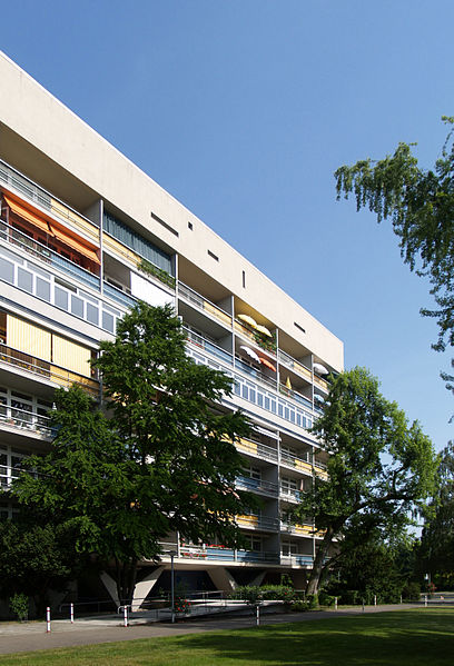File:Hansaviertel Niemeyer 2008.jpg
