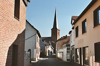 Kirchstrasse mei Kuniberttsjerke