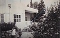 עברית: בית אויגן שטלר, בעלה של אלי ליפמן 1932 English: Ellie Lippmann's family house at the Lippmann's Estate, circa 1932
