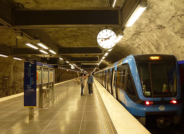 Metro station. Stockholm tunnelbana. Метро Tensta. Метро станция Стокгольм Тенста. Метро Стокгольма поезда.