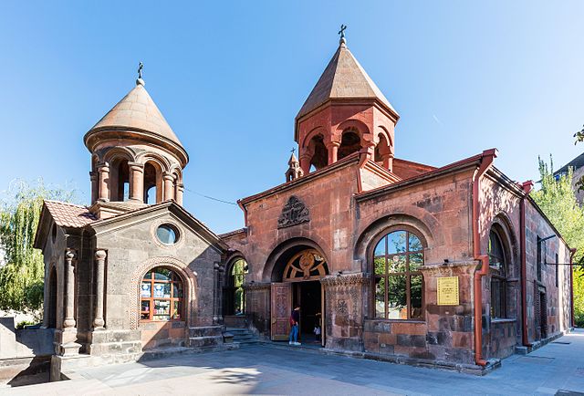 Zoravor Surp Astvatsatsin Church