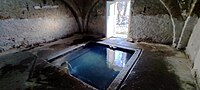 Миниатюра для Файл:Inside old bath house, Thermes, Xanthi.jpg