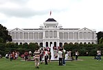 Lakaran kecil untuk Istana Singapura