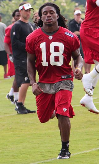 <span class="mw-page-title-main">James Rodgers (gridiron football)</span> American gridiron football player and coach (born 1988)