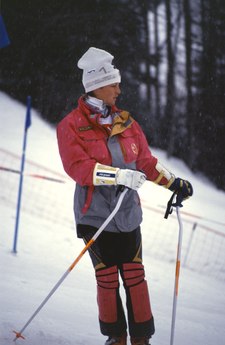 Erika Hess (15. února 1987)