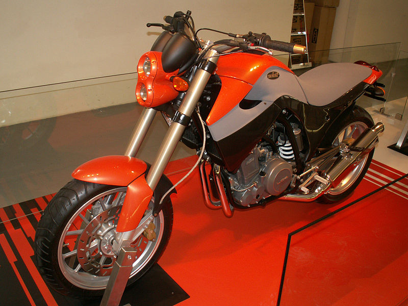 File:KTM Unit Prototype.JPG