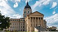Kansas State Capitol in Topeka (44441302334) (cropped).jpg