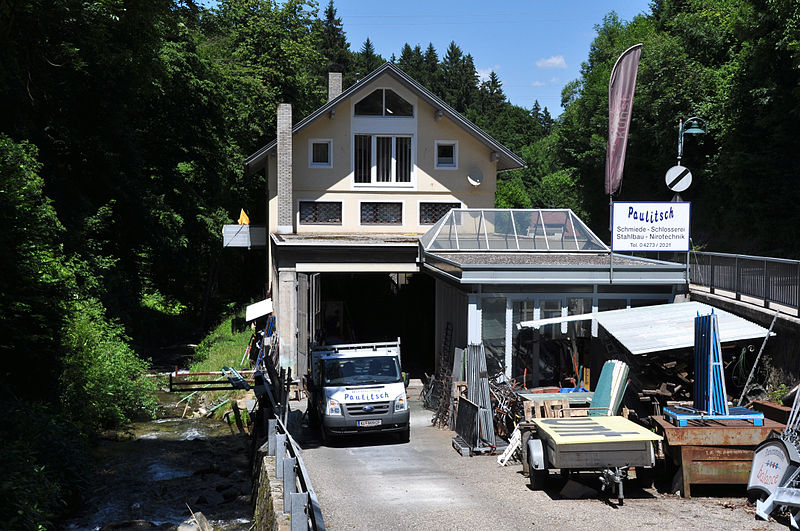 File:Keutschach Plaschischen 13 vulgo NAGELSCHMIED-Keusche Schlosserei Paulitsch 29062010 91.jpg