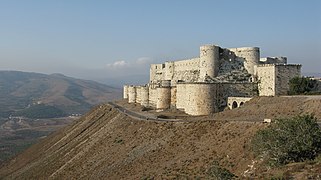 Krak des Chevaliers Crusader Castle, Syria.jpg