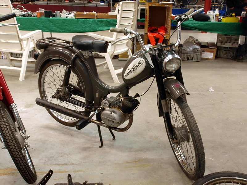 File:Legnano T118 Saxonette 1960s Moped.JPG