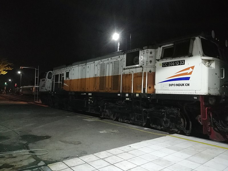 Berkas:Lokomotif CC206 Semarang September 2018.jpg